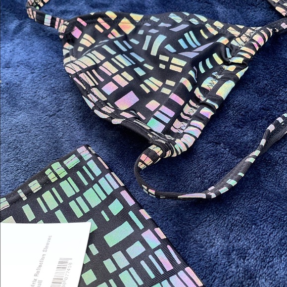 Glitchin Glam Matrix Reflective Set - Picture 2 of 3